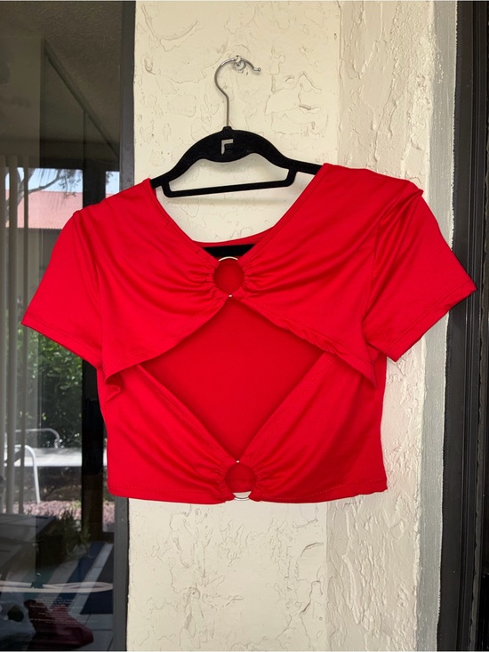 Faded Rose Tops - Women's Bright Red Short Sleeve Crop Top